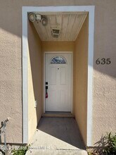 635 Angela Ln in Titusville, FL - Building Photo - Building Photo