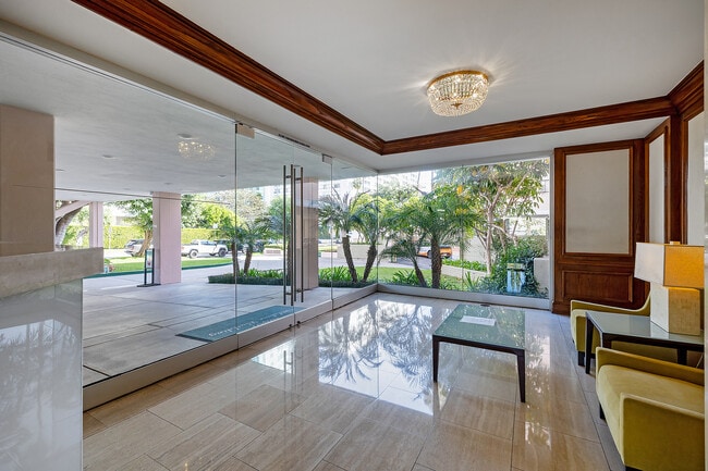 10401 Wilshire in Los Angeles, CA - Building Photo - Building Photo