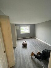 636 W Pickwick Ct, Unit GW in Mount Prospect, IL - Building Photo - Building Photo