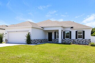 201 Albany Dr in Poinciana, FL - Building Photo - Building Photo