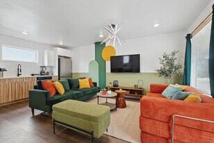 4416 San Jacinto St in Dallas, TX - Building Photo