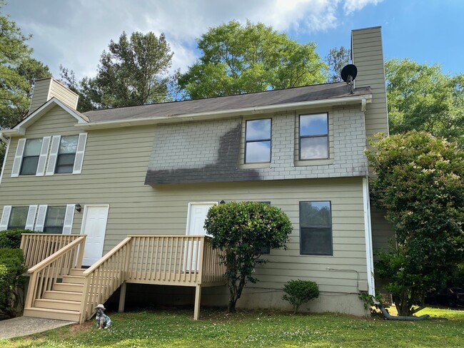 property at 1062 Dassow Ct