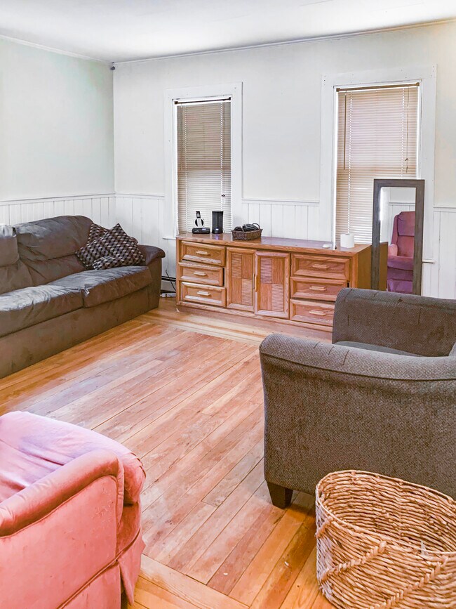 1602 E Main St Rentals in Center Conway, NH