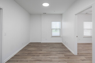 College Place in Murfreesboro, TN - Foto de edificio - Interior Photo