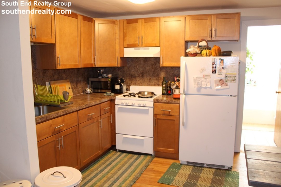 23 E Springfield St in Boston, MA - Building Photo