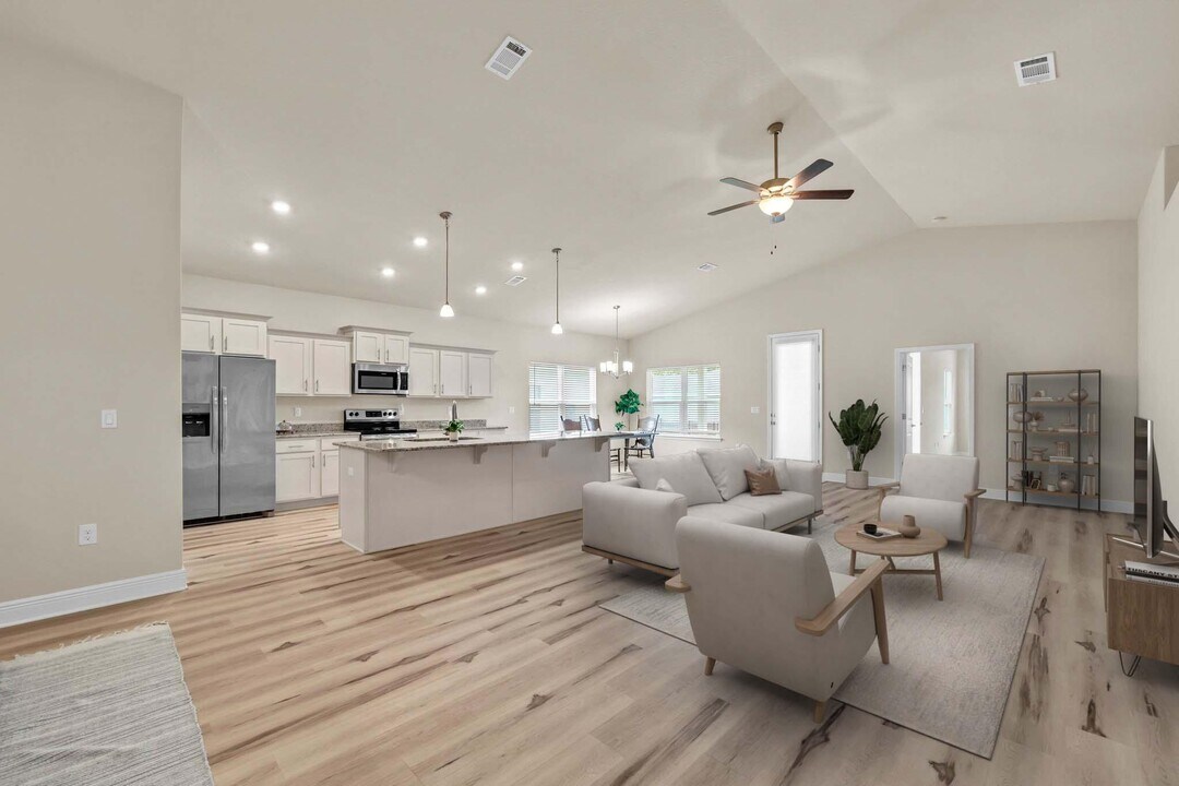 115 Speckled Trout Ln S in Freeport, FL - Building Photo