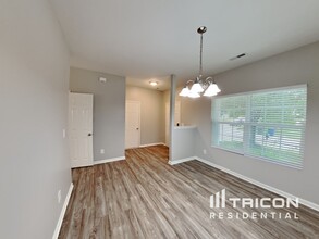 570 Clear Meadow Dr in Winston-Salem, NC - Building Photo - Building Photo
