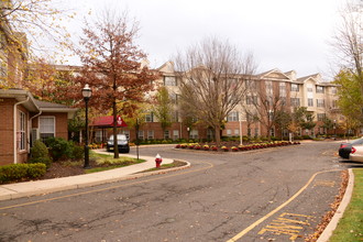 Arbor Terrace Teaneck in Teaneck, NJ - Building Photo - Building Photo