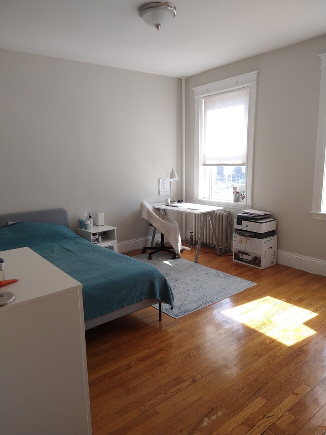 54 Gordon St, Unit 15
