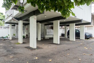 2842 Kaimuki Ave in Honolulu, HI - Building Photo - Building Photo