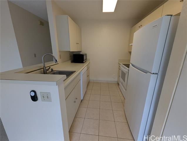 94-1457-1457 Waipio Uka St in Waipahu, HI - Building Photo - Building Photo