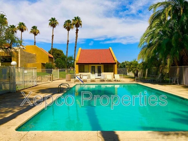 32200 Cathedral Canyon Dr