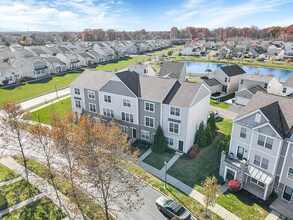 1415 Bloomington Blvd in Columbus, OH - Foto de edificio - Building Photo