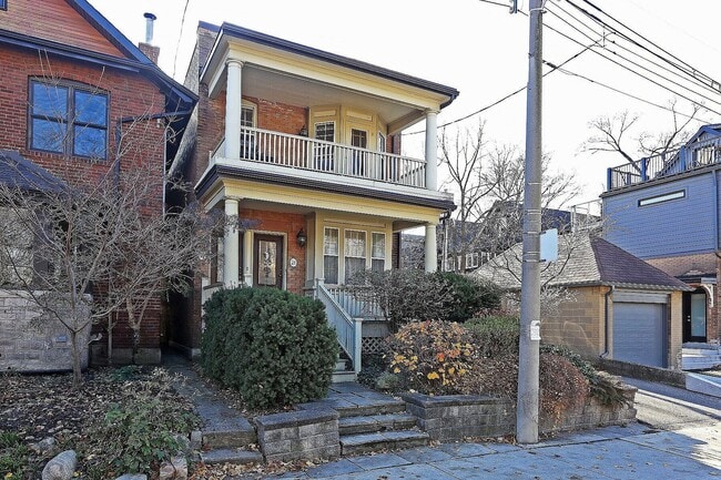 property at 19 Melgund Rd