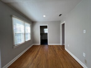 2322 26th St in Lubbock, TX - Building Photo - Building Photo