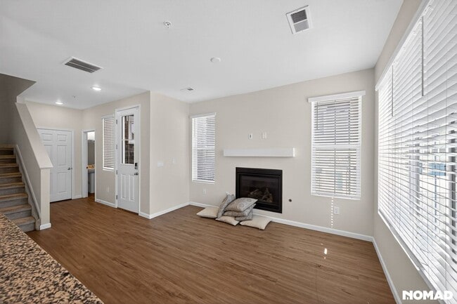 5755 S Buchanan Ct in Aurora, CO - Building Photo - Building Photo