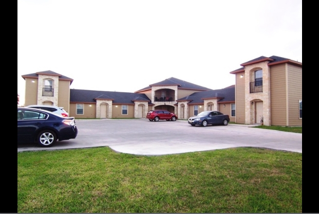 701 Sonesta Dr in Harlingen, TX - Building Photo