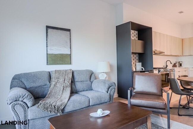 2623 Keene St, Unit 511