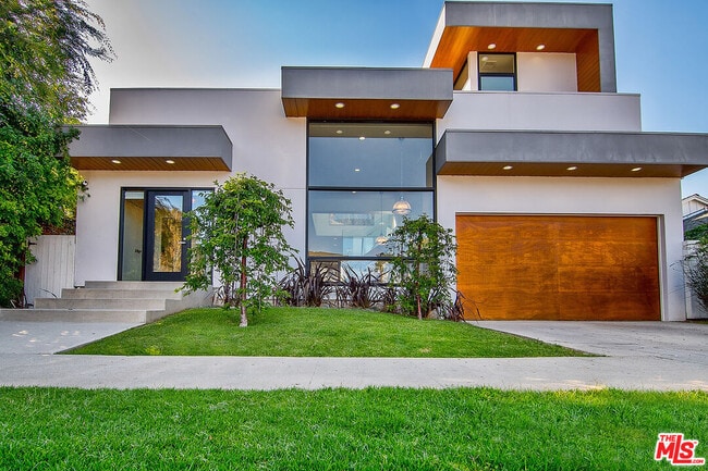 property at 11367 Elderwood St