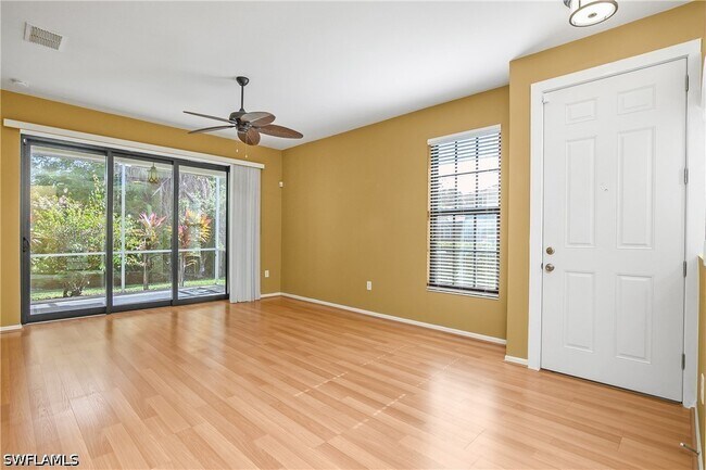 property at 7820 Sandpine Ct