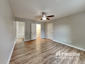 605 Avondale Dr in Clayton, NC - Building Photo - Building Photo