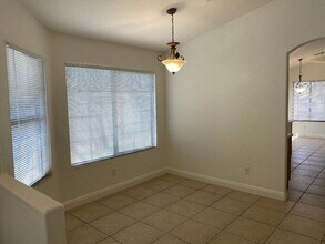 1069 Ashwood Bay Ave in Las Vegas, NV - Building Photo - Building Photo