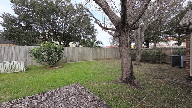 property at 1602 Rustic Hollow Ln