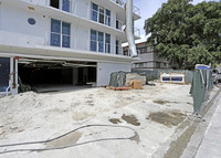 Pearl House in Bay Harbor Islands, FL - Foto de edificio - Building Photo