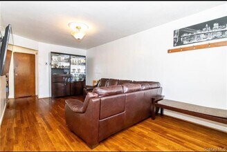 1019 E 104th St-Unit -2 in Brooklyn, NY - Building Photo - Building Photo