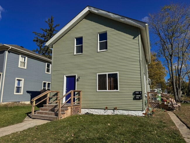 property at 820 Sherman Ave