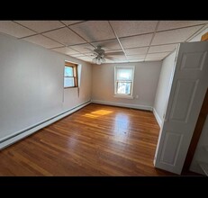 258 Lexington St, Unit #3 in Boston, MA - Building Photo - Building Photo