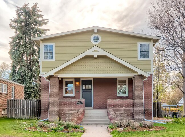 Warm & inviting Hale home near the Denver Zoo