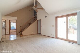 106 E Fox St in Yorkville, IL - Building Photo - Building Photo