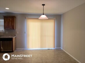 19124 Corbyn Ln in Smithville, MO - Foto de edificio - Building Photo