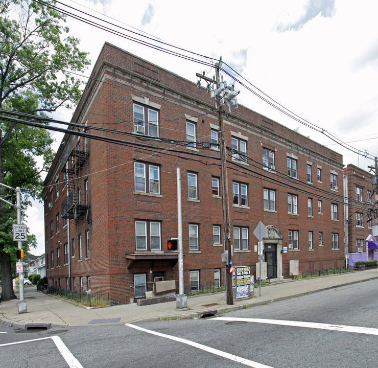 781 Sanford Ave in Newark, NJ - Building Photo