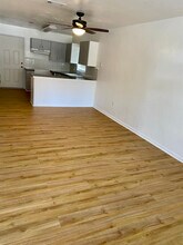 3220 SW 26 Way in Gainesville, FL - Building Photo - Building Photo