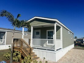 40 Betty Dr in Lake Placid, FL - Building Photo