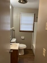 2608 Jenkins St in Nashville, TN - Foto de edificio - Building Photo