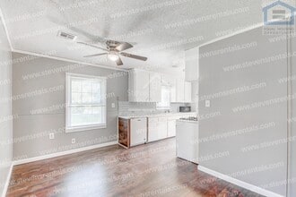 1806 NW Lincoln Ave in Lawton, OK - Building Photo - Building Photo