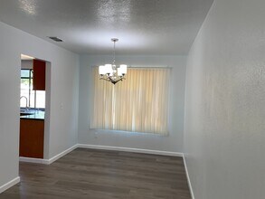 6830 Rancho Adobe Dr in Sacramento, CA - Building Photo - Building Photo
