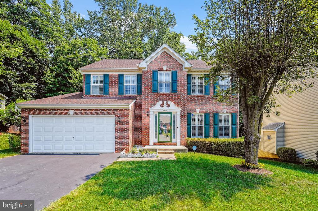 9427 Katelyn Ct in Manassas Park, VA - Building Photo