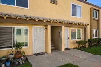 1611 Pentecost Way in San Diego, CA - Building Photo - Building Photo