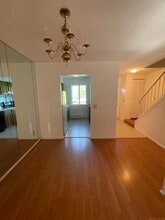 11 King Arthur Dr in East Lyme, CT - Building Photo - Building Photo