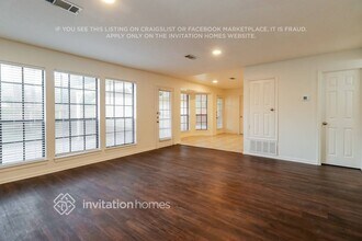 109 W Rainbow Ridge Cir in Spring, TX - Building Photo - Building Photo