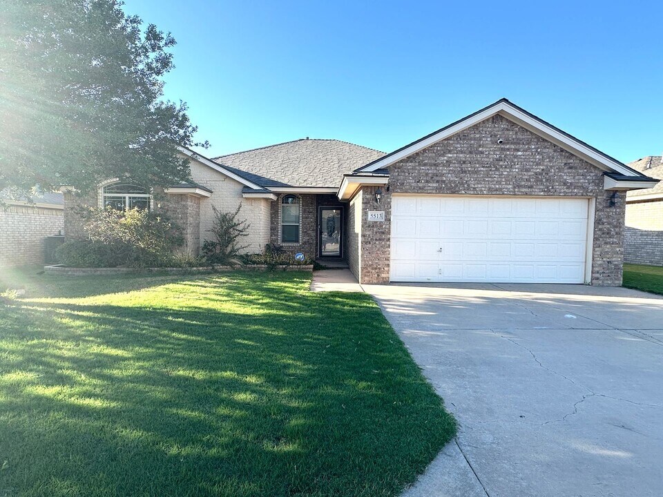 5513 104th St in Lubbock, TX - Building Photo