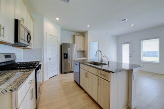 2920 Willow Gulch Wy in Rosenberg, TX - Foto de edificio - Building Photo