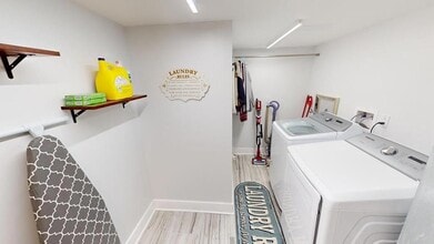 322 W Cardinal Ave in Wheeling, WV - Building Photo - Building Photo