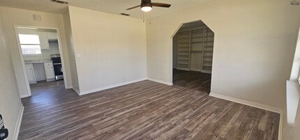 1404 Deville St in Wichita Falls, TX - Building Photo - Building Photo