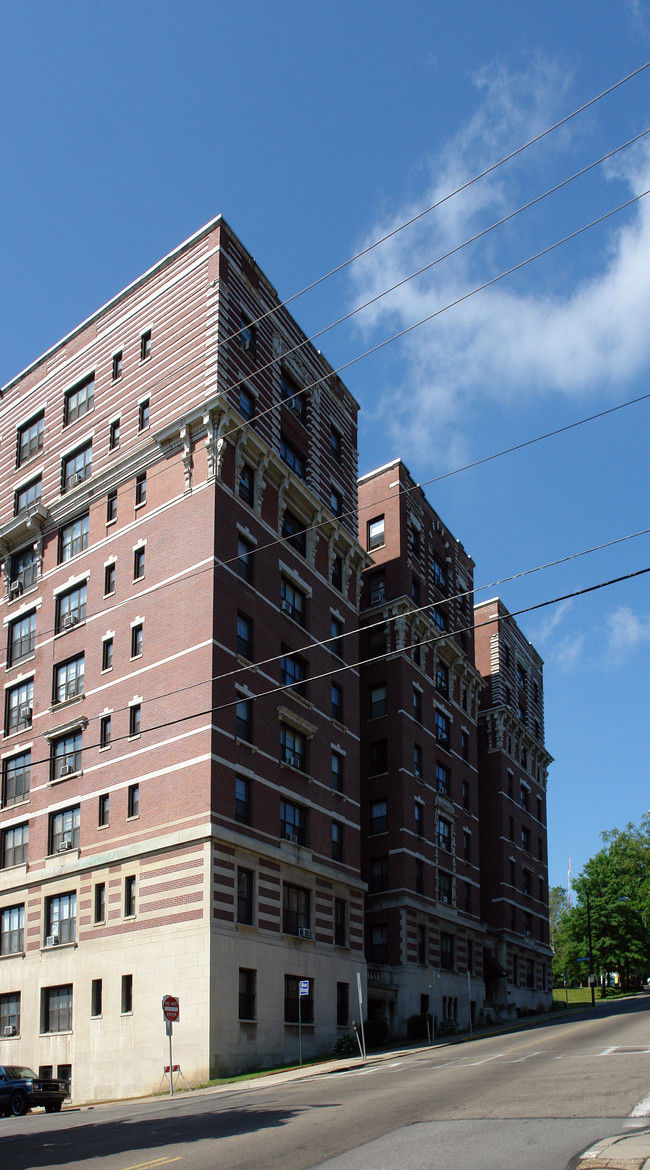 Bellefield Dwellings in Pittsburgh, PA - Building Photo - Building Photo