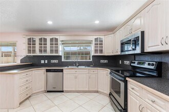 8970 Johnson St in Pembroke Pines, FL - Building Photo - Building Photo